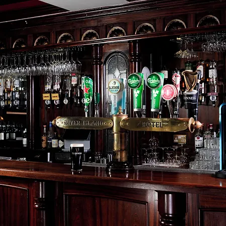 River Island 3* Castleisland