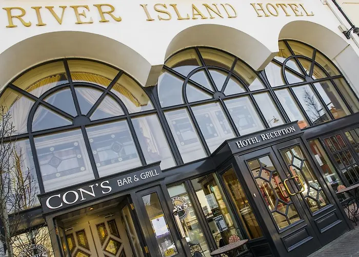 River Island Szálloda