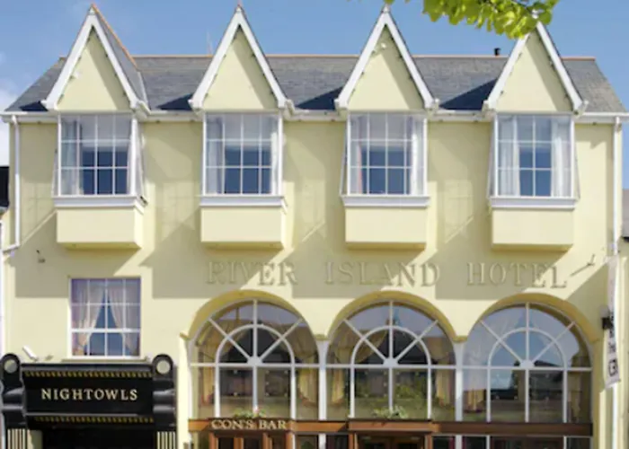 River Island Szálloda 3*