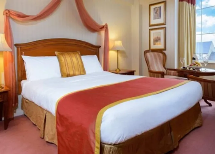 River Island 3* Castleisland