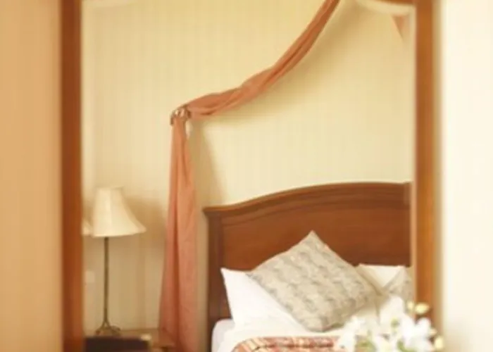 River Island Szálloda